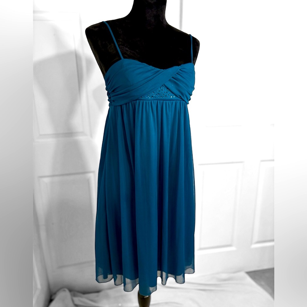 Size medium blue dress new with tags